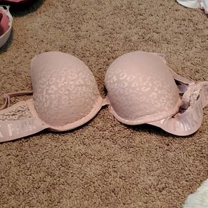 Vs pink bra